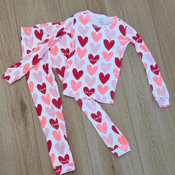 The Children's Place Other - The Children's Place Heart Pajama Set - Pink and Red